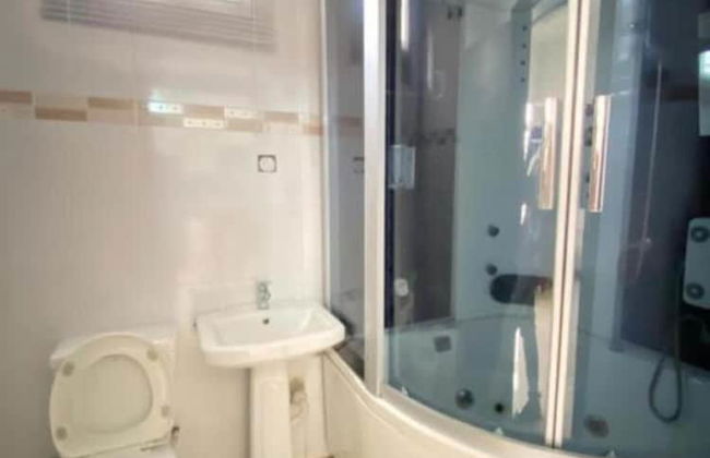 Luxurious Lukes Apartment - Foto 13