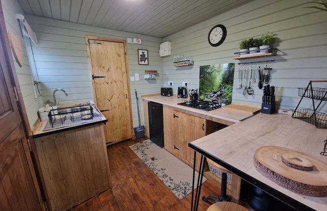 Stunning 1-bed Shepherd hut - Foto 12