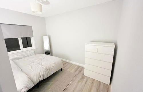 Comfortable 2 bedroom, 1 bathroom, West London flat - Foto 9