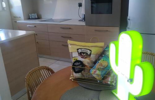 Holiday Nest & parking - Foto 24