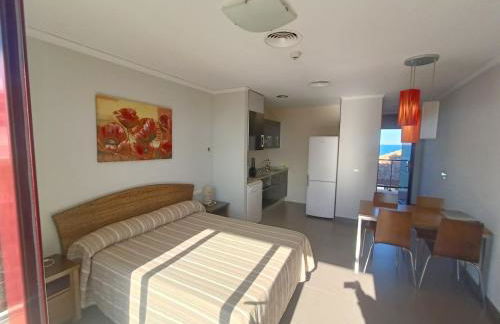 Aparthotel El Faro - Photo 97