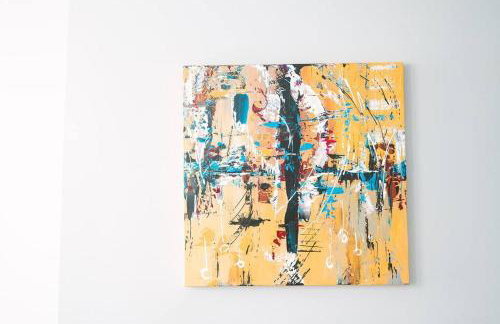 High-Speed Internet - Parking - Washer & Dryer - Foto 23