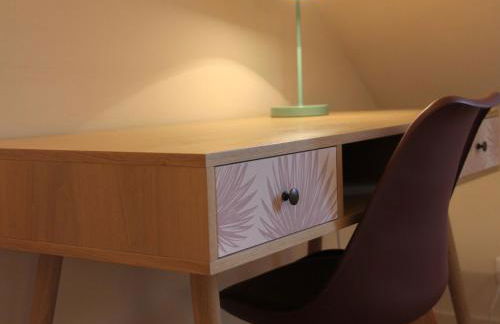 Gîte haut de gamme près de l'Abbaye de Noirlac - Séjour tout confort avec jardin et terrasses - FR-1-586-13 - Foto 15