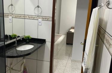 Apartamento amplo, confortável e equipado - Apt 101 - Foto 13
