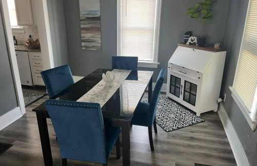 A-Frame Charmer in Town, Newly Renovated - Foto 15