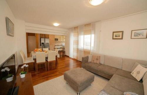 Sunny day -Arena Zagreb , 2 bathrooms, 102m², - Foto 8