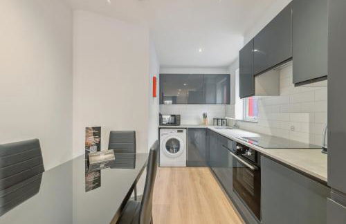 Holyrood Aparthotel - Photo 102