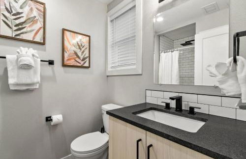 Spacious Downtown Apartment – Walk to Old Town Fc! - Foto 35
