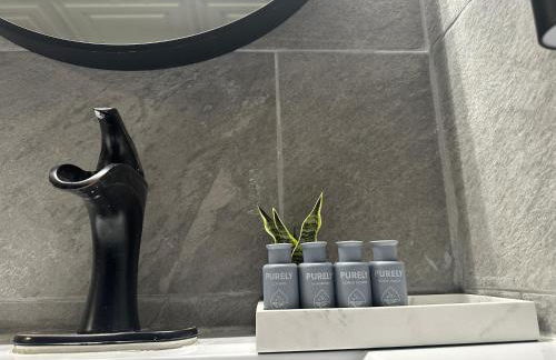 Beautiful Condo Sleeps 4- Only 2 Blocks From Beach - Foto 16