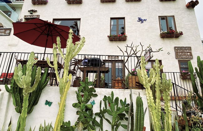 Oceanfront Hacienda - Photo 35