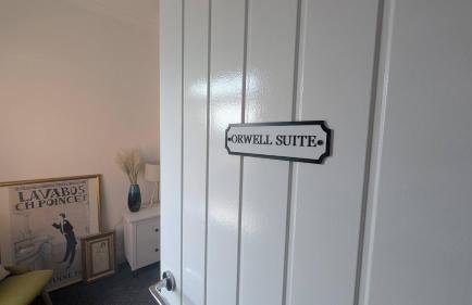 The road to Wigan Pier - Foto 57