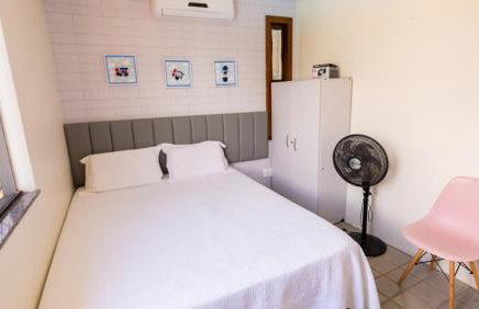 Casa com Wi-Fi, Piscina e Garagem a 550m da Praia - Foto 24