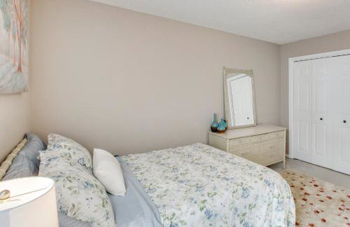 2 Mi to KU Campus Group Getaway with Patio and Garden - Photo 22