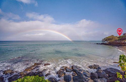 Oceanfront Modern Coastal Remodel - Serene Sunsets & Relaxation on Large Lanai - Foto 24