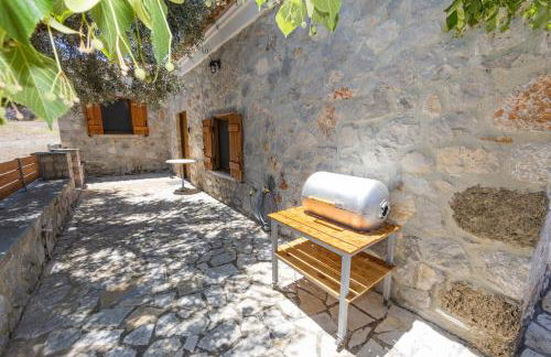 Cheerful 3 bedroom cottage with indoor fireplace - Foto 55