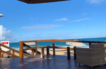 Apto Beira Mar Térreo com área gourmet Praia de Muro Alto - Foto 40