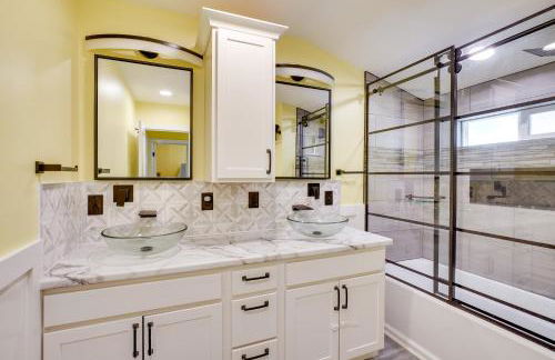 Waterfront Deck with Fire Pit Lake Spokane Gem! - Foto 17