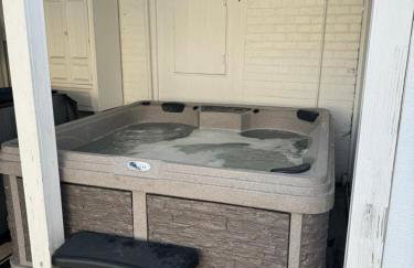 Beautiful Bungalow on Main - Foto 2