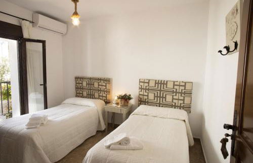 LA POSADA DE LA MUELA - Photo 47