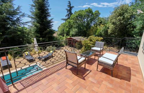 Maison avec piscine chauffée, centre village - Foto 9