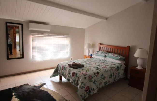 Clanwilliam Accommodation - Foto 17