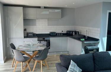 Modern apartment near the beach free parking - Photo 13