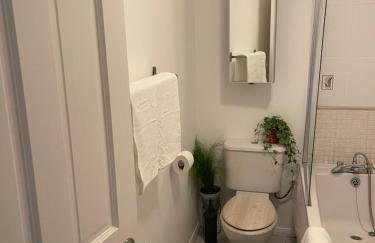 Cosy Flat behind a CreekBeach in Grays - Foto 42