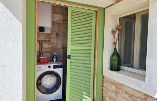 Mala kuća od soli - Foto 18