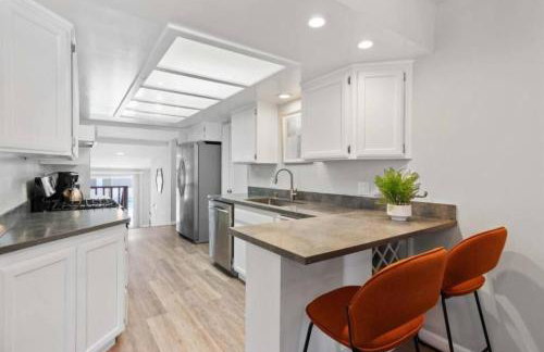 15 min to San Diego! Walk to Trolley - Foto 6