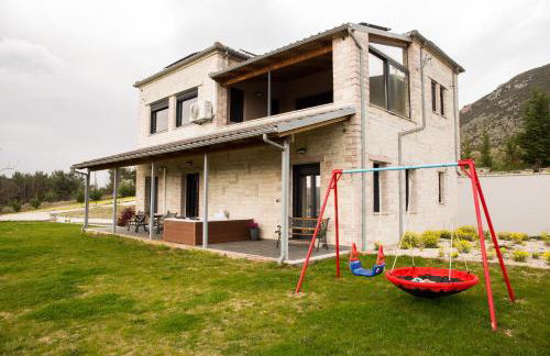 Villa de Vino - Photo 50