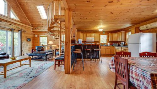 Secluded Retreat near Ski Resorts, Hot Tub, BBQ - Foto 5