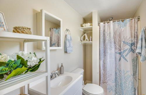 Wakefield Escape Walk to Downtown and Near Beaches! - Foto 12