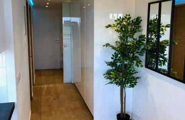 Appartement climatisé refait à neuf - VUE MER Saint-Tropez - Piscine- 50m plage - Foto 4