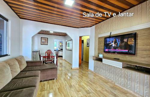 Casa Familiar Espaço Amplo com churrasqueira - Foto 8