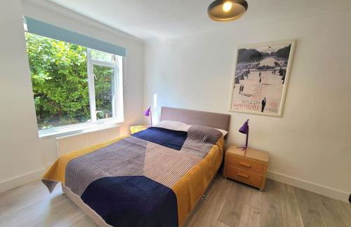 Stylish quiet garden flat with parking in London Zone 4 - Foto 10