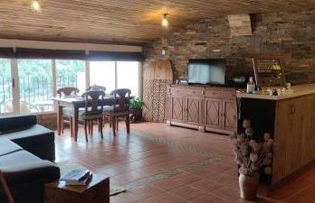 Buhardilla rústica muy acogedora - Photo 2