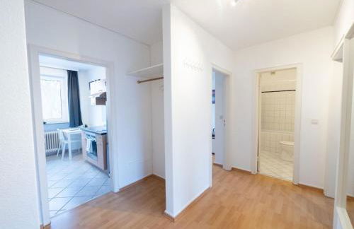 Monteurwohnung-fuer-6-Personen-2OG-6-Betten-in-Ahrensburg-Naehe-Hamburg-AGGE3701 - Foto 14