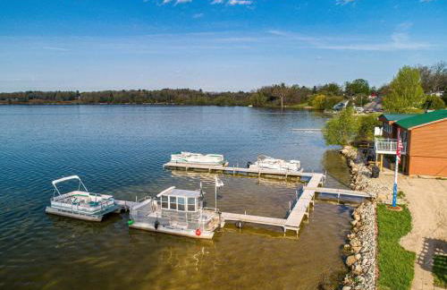 1BR Fife Lake Haven with Fire Pit & Hot Tub - Foto 31