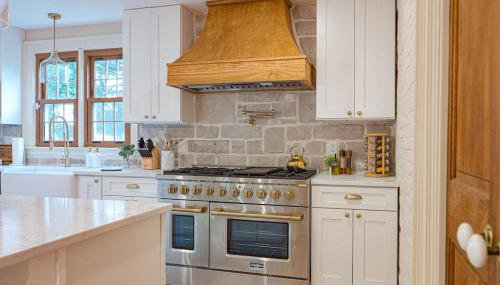 Bellawood Farmhouse - Foto 5, stove