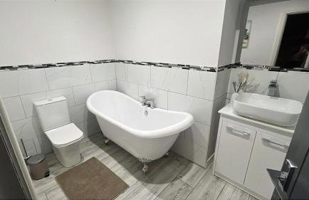 The Barn - Batley West Yorkshire - horse stays - Foto 23