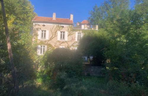 Maison de 1820 dans un écrin de verdure de 2 ha - Foto 3