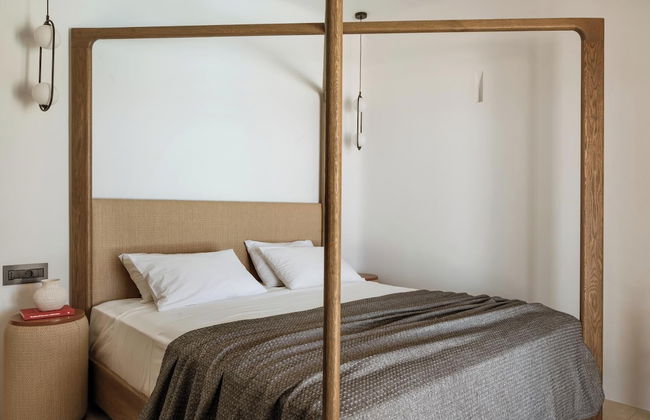 Casa Del Mar Mykonos Seaside Resort - Photo 48