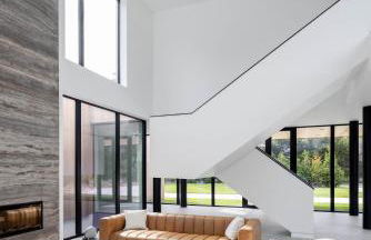 Blue Jay Villa by Rove Travel - Luxe Home with Pool - Foto 7