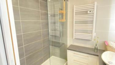 superbe T3 centre ville avec garage fermé - Photo 4