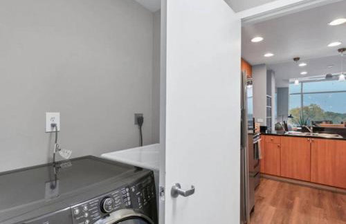Luxury 1260sq ft 2 Bd 2BTH in DT - Foto 24