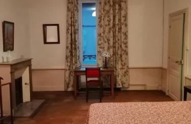 Grande maison de ville avec jardin Valence en Poitou pour 8 à 14 personnes - Foto 30