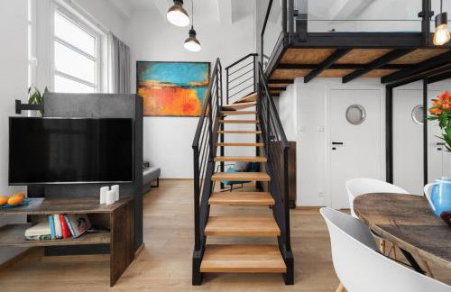 Lofts Cracow Apartments - City Center - Photo 16