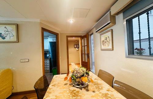 La casa de Lili acerca de palacio de música - Photo 37