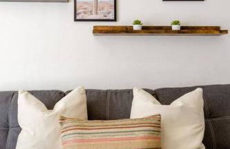 2BR Apt with BBQ & Parking Spring Fling Stay - Foto 41