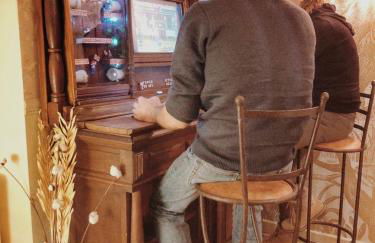 Gîte Les Roches : maison de caractère pour 15 personnes - Foto 10